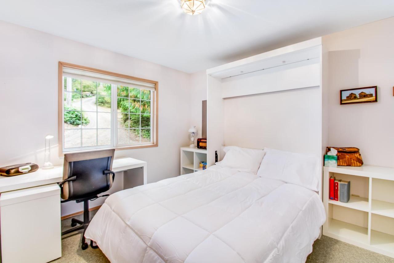 Snug Harbor Hideout Villa Islandale Exterior photo